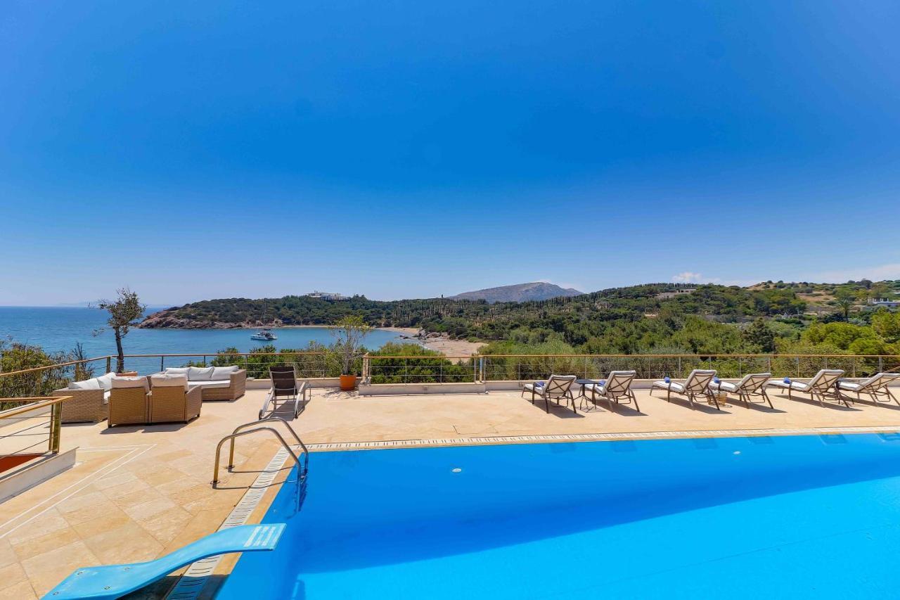 Black Diamond Beachfront Pool Villa Pasithea In Sounio, Athens Kap Kap Sounion Exterior foto