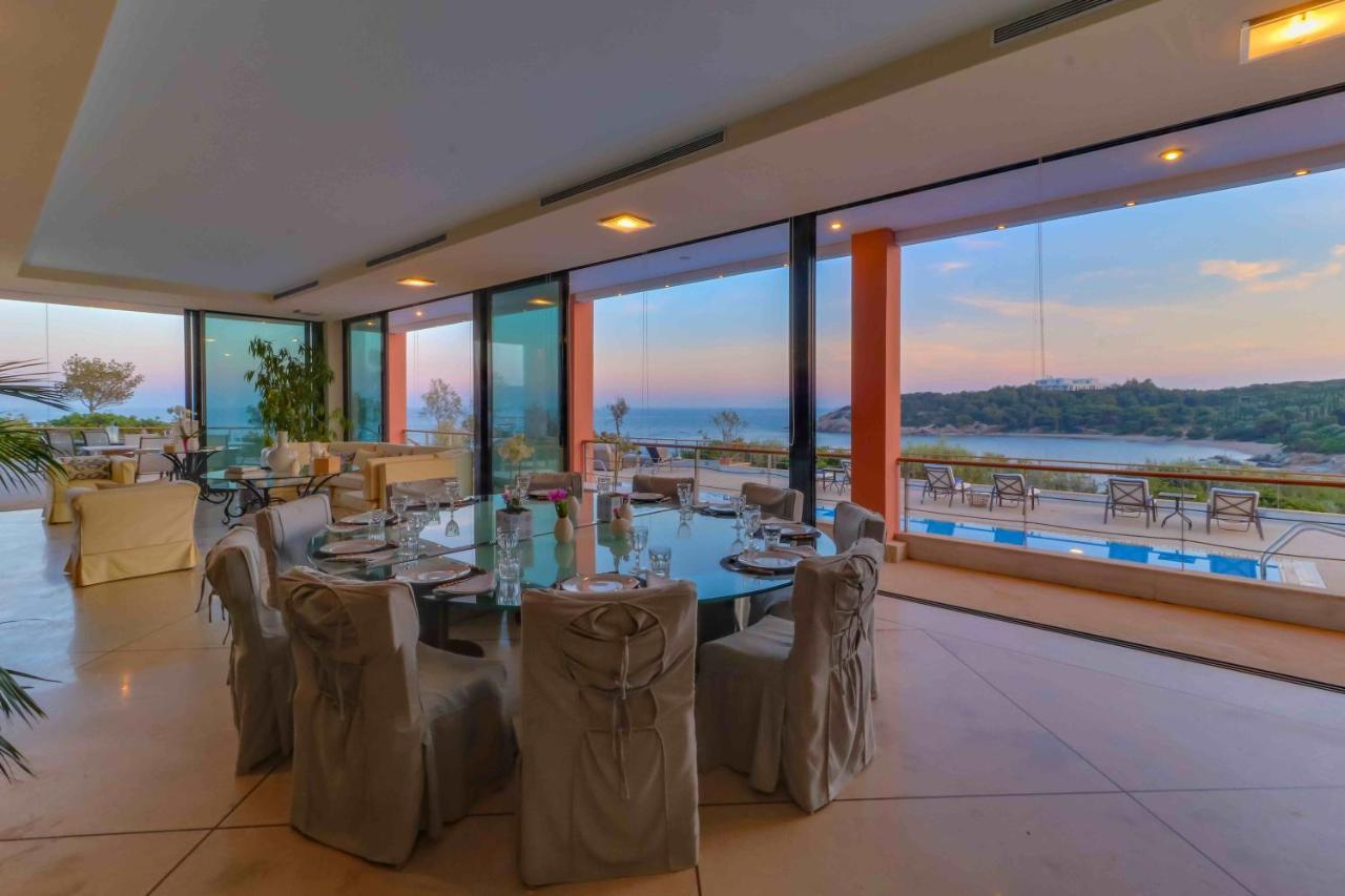 Black Diamond Beachfront Pool Villa Pasithea In Sounio, Athens Kap Kap Sounion Exterior foto