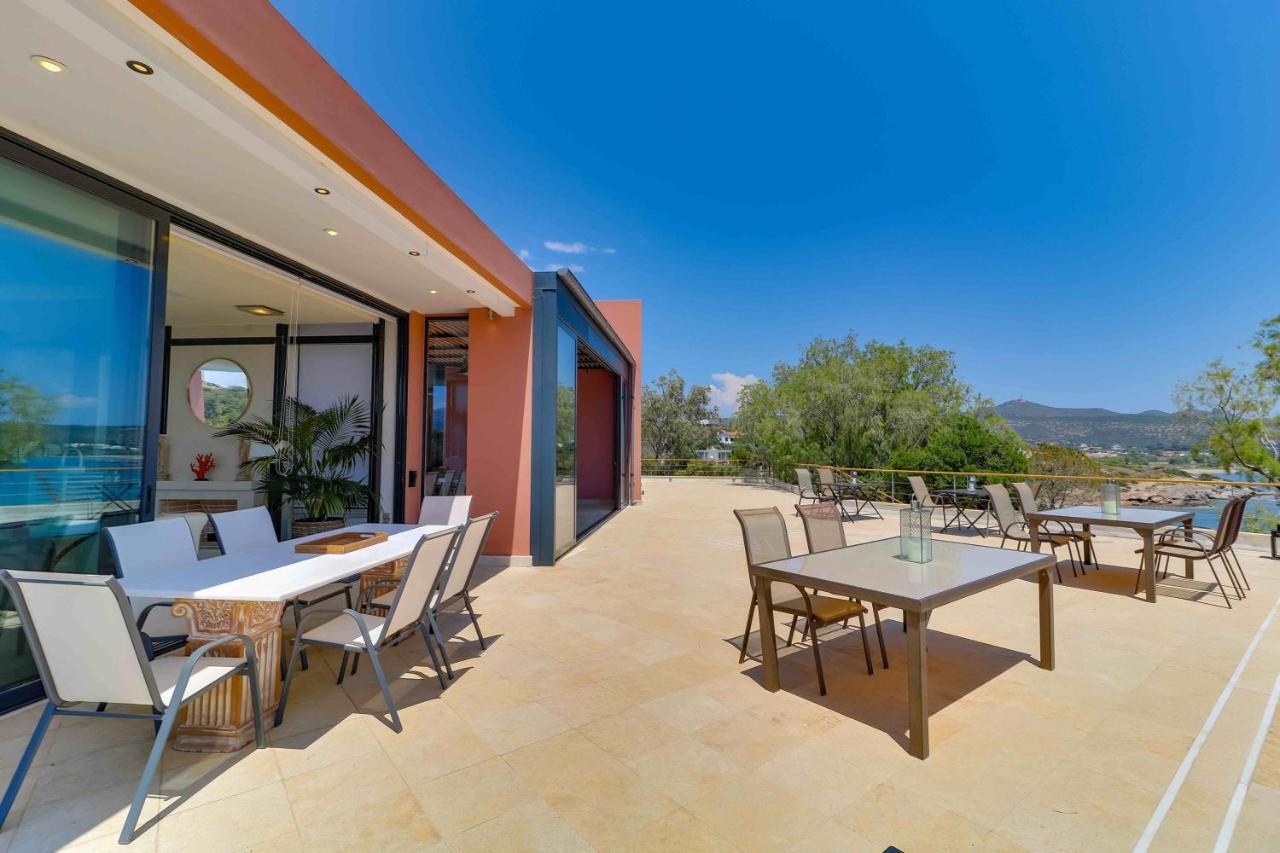 Black Diamond Beachfront Pool Villa Pasithea In Sounio, Athens Kap Kap Sounion Exterior foto